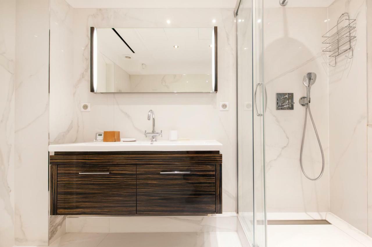 Luxury Montaigne Apartment 파리 외부 사진