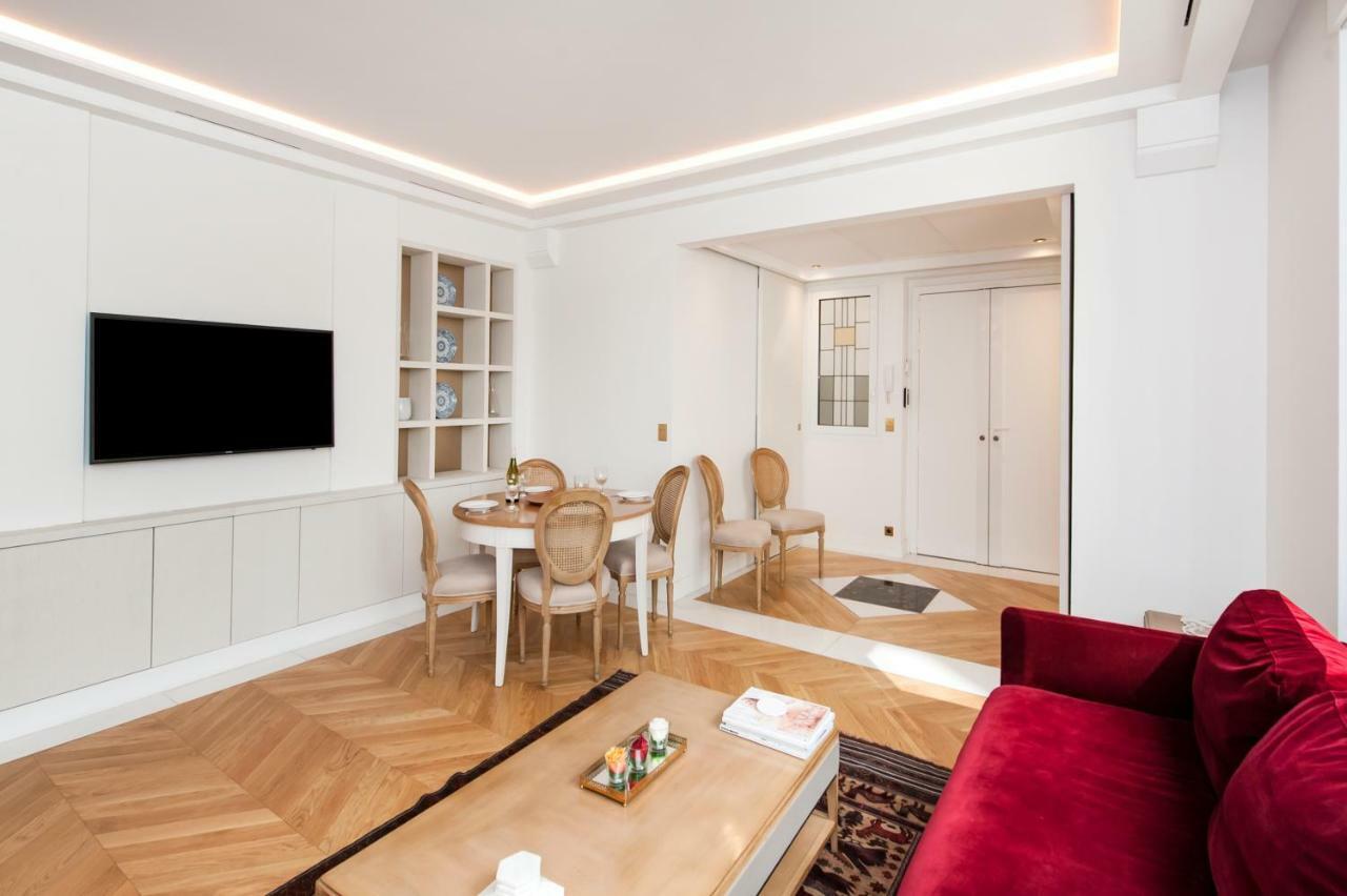 Luxury Montaigne Apartment 파리 외부 사진