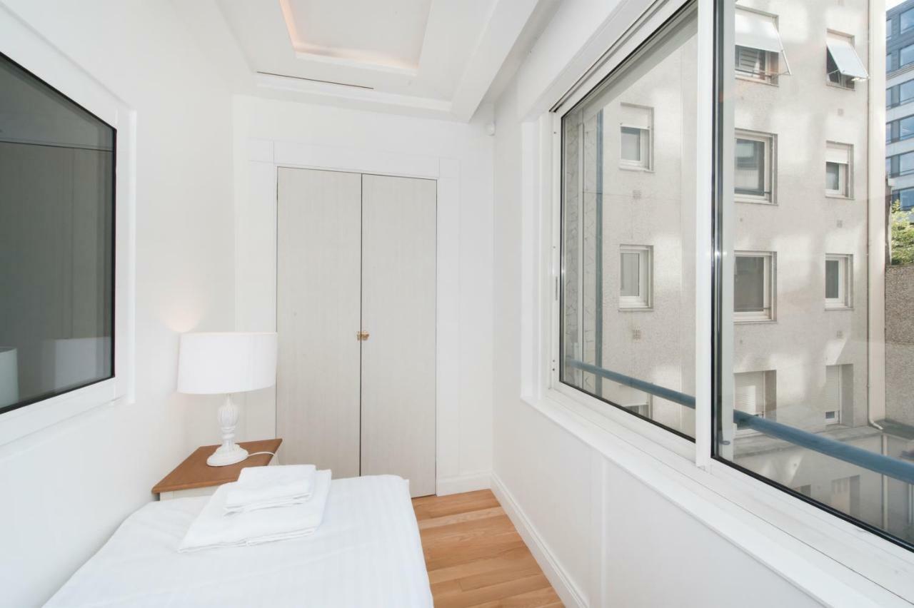 Luxury Montaigne Apartment 파리 외부 사진